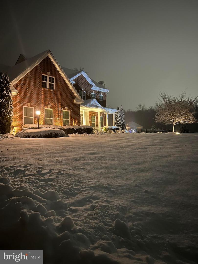 20 GENEVIEVE CT, FREDERICKSBURG, Virginia 22406, 5 Bedrooms Bedrooms, ,5 BathroomsBathrooms,Residential,For sale,20 GENEVIEVE CT,VAST2042780 MLS # VAST2042780