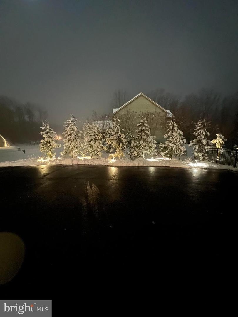 20 GENEVIEVE CT, FREDERICKSBURG, Virginia 22406, 5 Bedrooms Bedrooms, ,5 BathroomsBathrooms,Residential,For sale,20 GENEVIEVE CT,VAST2042780 MLS # VAST2042780