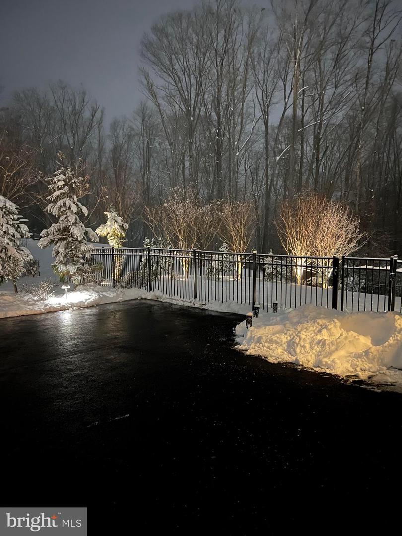 20 GENEVIEVE CT, FREDERICKSBURG, Virginia 22406, 5 Bedrooms Bedrooms, ,5 BathroomsBathrooms,Residential,For sale,20 GENEVIEVE CT,VAST2042780 MLS # VAST2042780