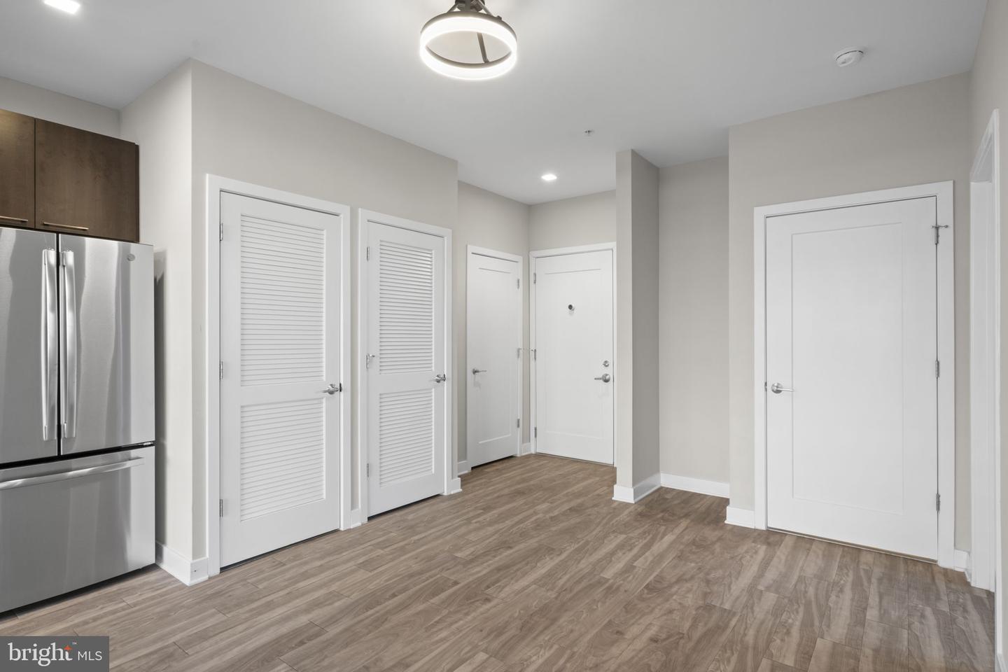 989 S BUCHANAN ST #312, ARLINGTON, Virginia 22204, 2 Bedrooms Bedrooms, ,2 BathroomsBathrooms,Residential,For sale,989 S BUCHANAN ST #312,VAAR2063942 MLS # VAAR2063942