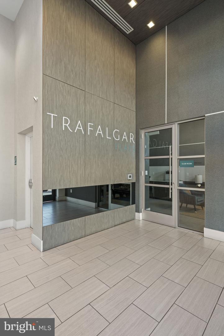 989 S BUCHANAN ST #312, ARLINGTON, Virginia 22204, 2 Bedrooms Bedrooms, ,2 BathroomsBathrooms,Residential,For sale,989 S BUCHANAN ST #312,VAAR2063942 MLS # VAAR2063942