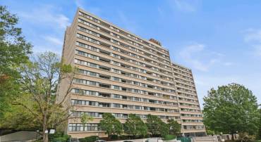5911 EDSALL RD #803, ALEXANDRIA, Virginia 22304, 2 Bedrooms Bedrooms, ,2 BathroomsBathrooms,Residential,For sale,5911 EDSALL RD #803,VAAX2050048 MLS # VAAX2050048