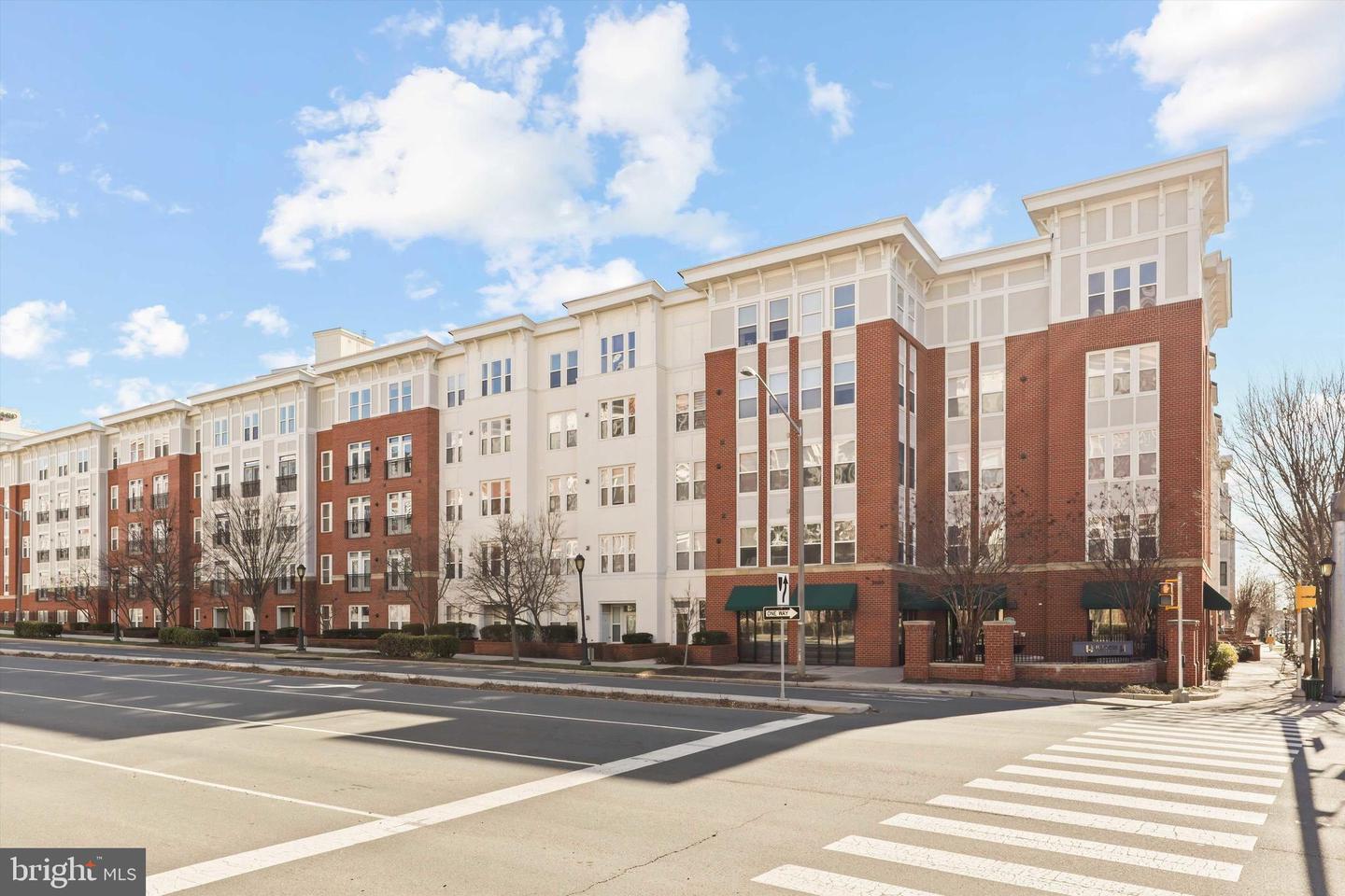2655 PROSPERITY AVE #449, FAIRFAX, Virginia 22031, 2 Bedrooms Bedrooms, 4 Rooms Rooms,2 BathroomsBathrooms,Residential,For sale,2655 PROSPERITY AVE #449,VAFX2268794 MLS # VAFX2268794