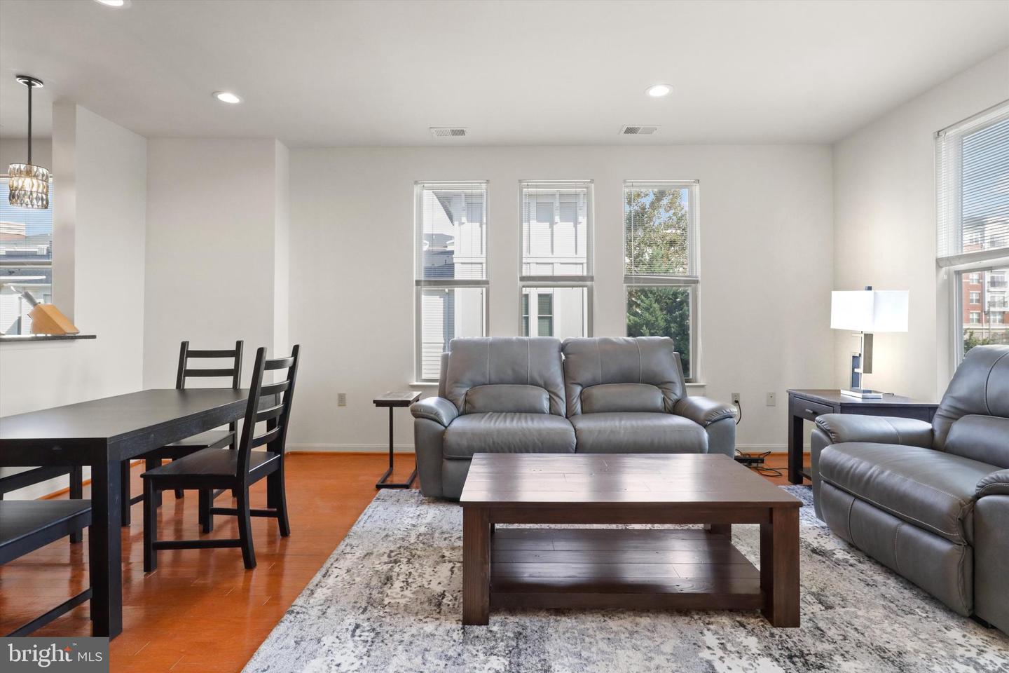 2655 PROSPERITY AVE #449, FAIRFAX, Virginia 22031, 2 Bedrooms Bedrooms, 4 Rooms Rooms,2 BathroomsBathrooms,Residential,For sale,2655 PROSPERITY AVE #449,VAFX2268794 MLS # VAFX2268794