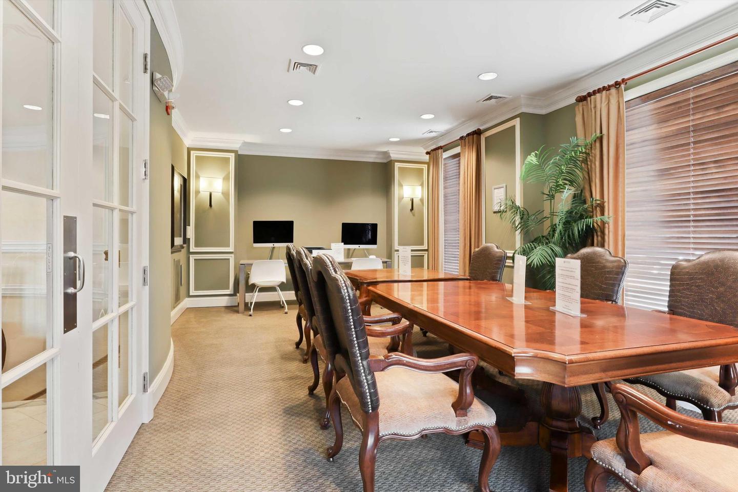 2655 PROSPERITY AVE #449, FAIRFAX, Virginia 22031, 2 Bedrooms Bedrooms, 4 Rooms Rooms,2 BathroomsBathrooms,Residential,For sale,2655 PROSPERITY AVE #449,VAFX2268794 MLS # VAFX2268794