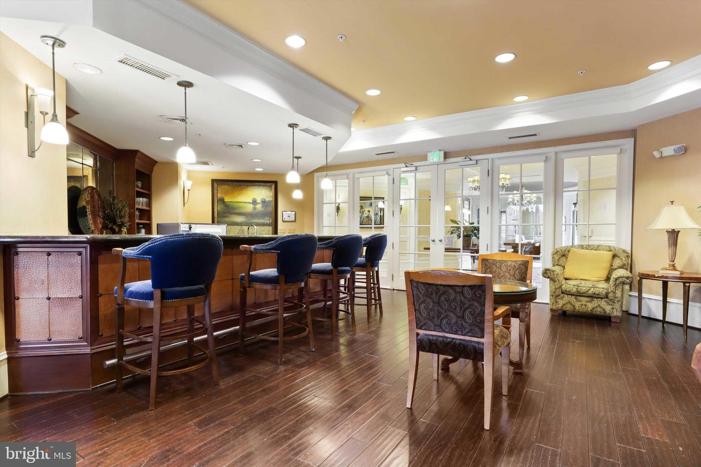 2655 PROSPERITY AVE #449, FAIRFAX, Virginia 22031, 2 Bedrooms Bedrooms, 4 Rooms Rooms,2 BathroomsBathrooms,Residential,For sale,2655 PROSPERITY AVE #449,VAFX2268794 MLS # VAFX2268794