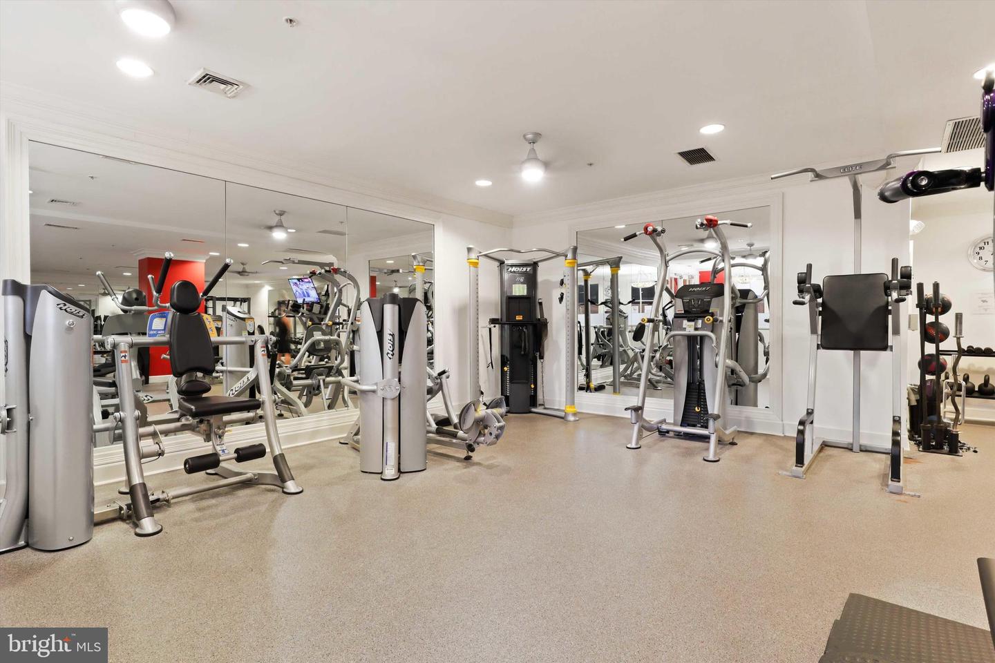2655 PROSPERITY AVE #449, FAIRFAX, Virginia 22031, 2 Bedrooms Bedrooms, 4 Rooms Rooms,2 BathroomsBathrooms,Residential,For sale,2655 PROSPERITY AVE #449,VAFX2268794 MLS # VAFX2268794