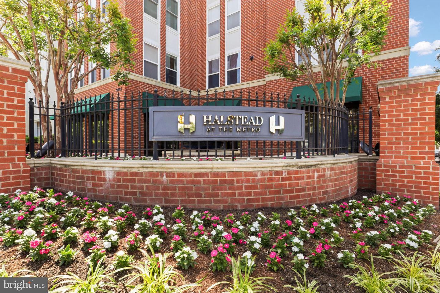2655 PROSPERITY AVE #449, FAIRFAX, Virginia 22031, 2 Bedrooms Bedrooms, 4 Rooms Rooms,2 BathroomsBathrooms,Residential,For sale,2655 PROSPERITY AVE #449,VAFX2268794 MLS # VAFX2268794