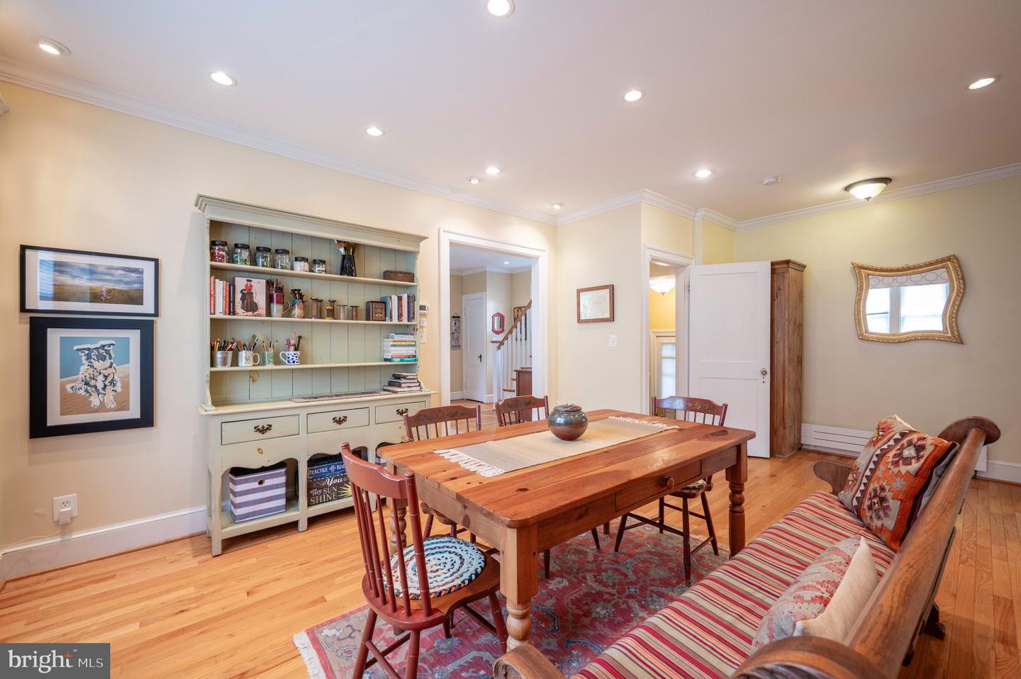 319 LAVERNE AVE, ALEXANDRIA, Virginia 22305, 2 Bedrooms Bedrooms, ,2 BathroomsBathrooms,Residential,For sale,319 LAVERNE AVE,VAAX2050086 MLS # VAAX2050086