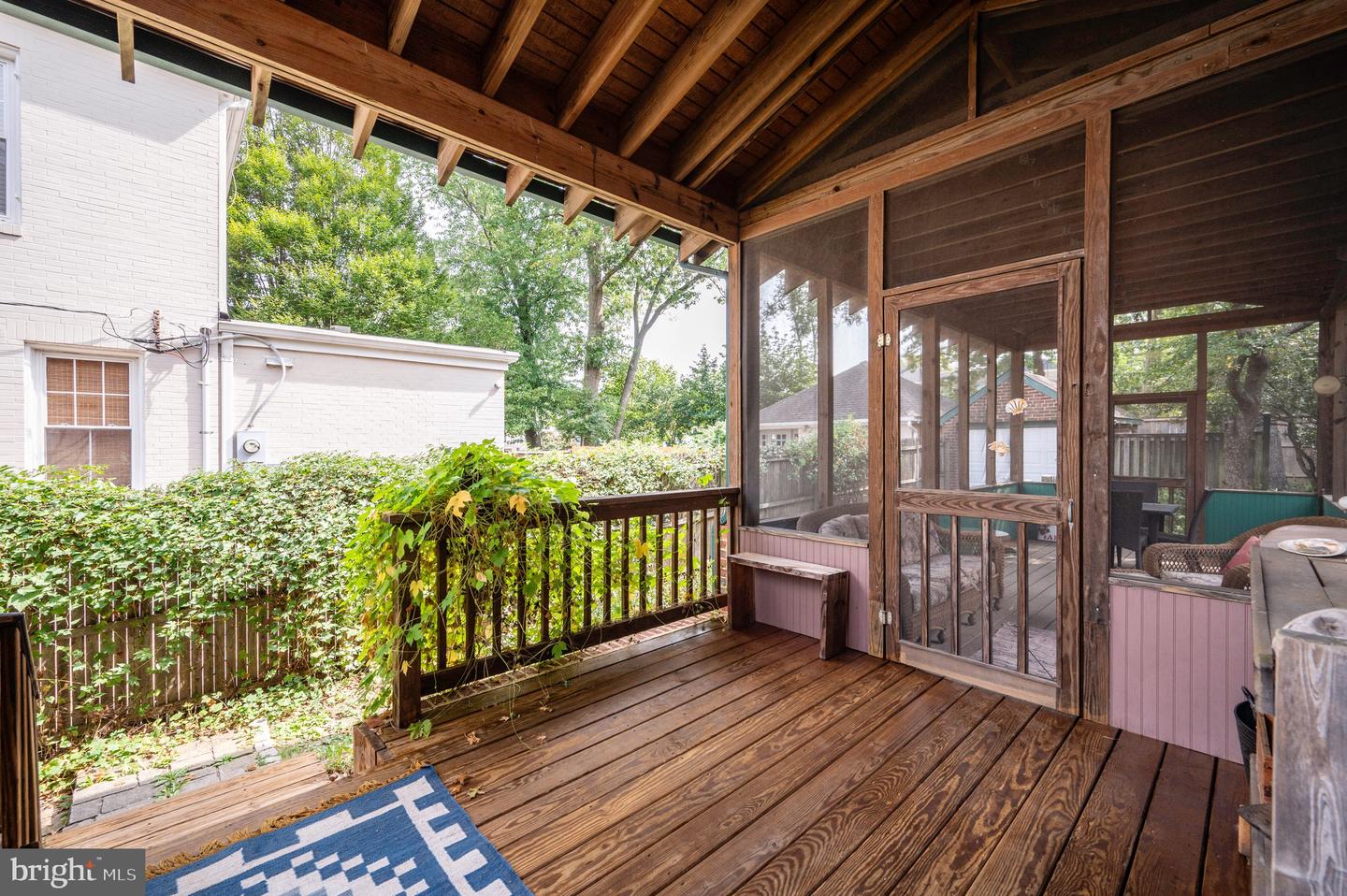 319 LAVERNE AVE, ALEXANDRIA, Virginia 22305, 2 Bedrooms Bedrooms, ,2 BathroomsBathrooms,Residential,For sale,319 LAVERNE AVE,VAAX2050086 MLS # VAAX2050086