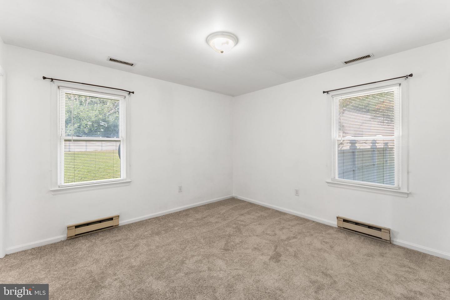 1591 MT. LANDING RD, TAPPAHANNOCK, Virginia 22560, 3 Bedrooms Bedrooms, 5 Rooms Rooms,2 BathroomsBathrooms,Residential,For sale,1591 MT. LANDING RD,VAES2002030 MLS # VAES2002030