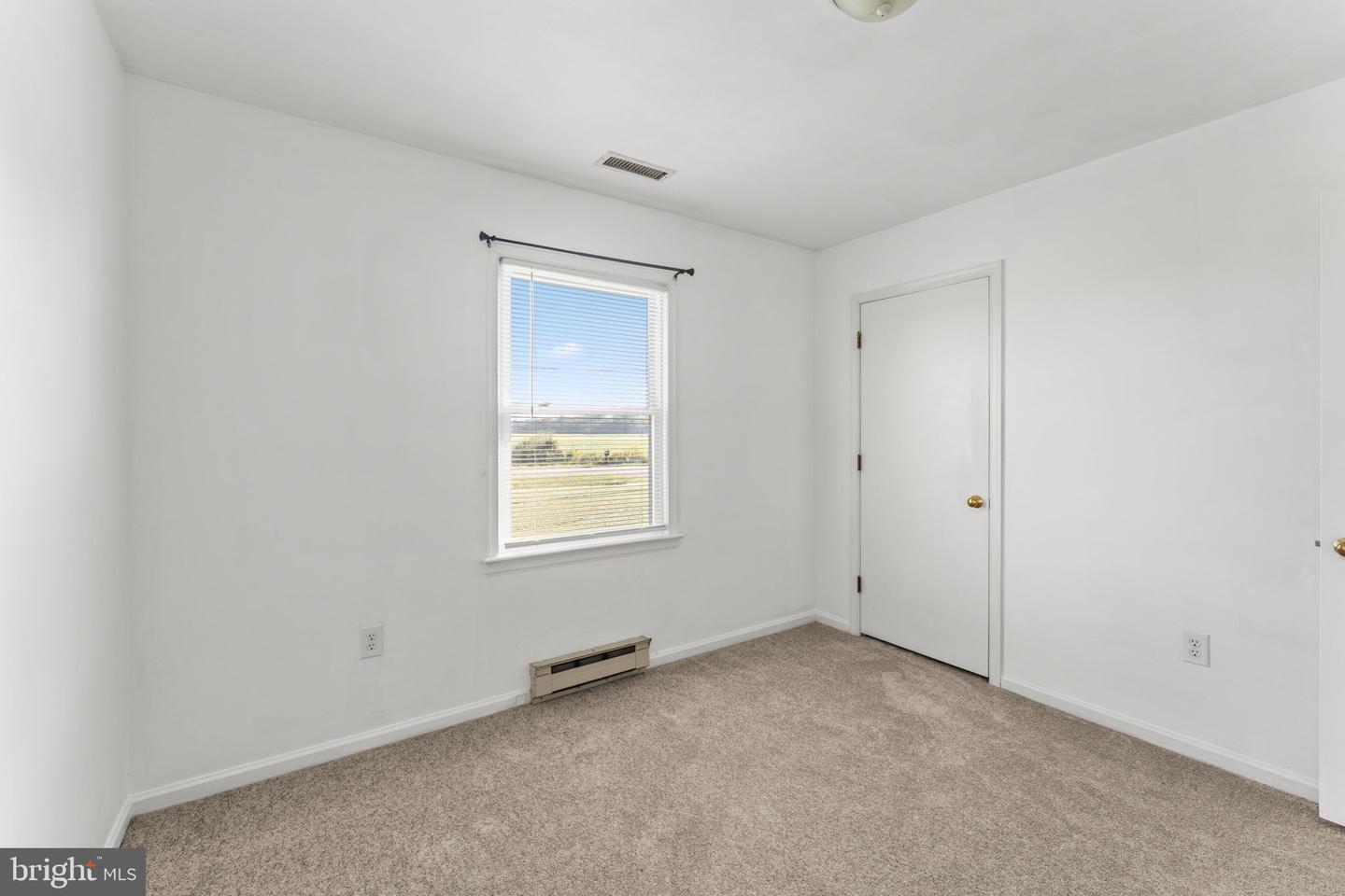 1591 MT. LANDING RD, TAPPAHANNOCK, Virginia 22560, 3 Bedrooms Bedrooms, 5 Rooms Rooms,2 BathroomsBathrooms,Residential,For sale,1591 MT. LANDING RD,VAES2002030 MLS # VAES2002030