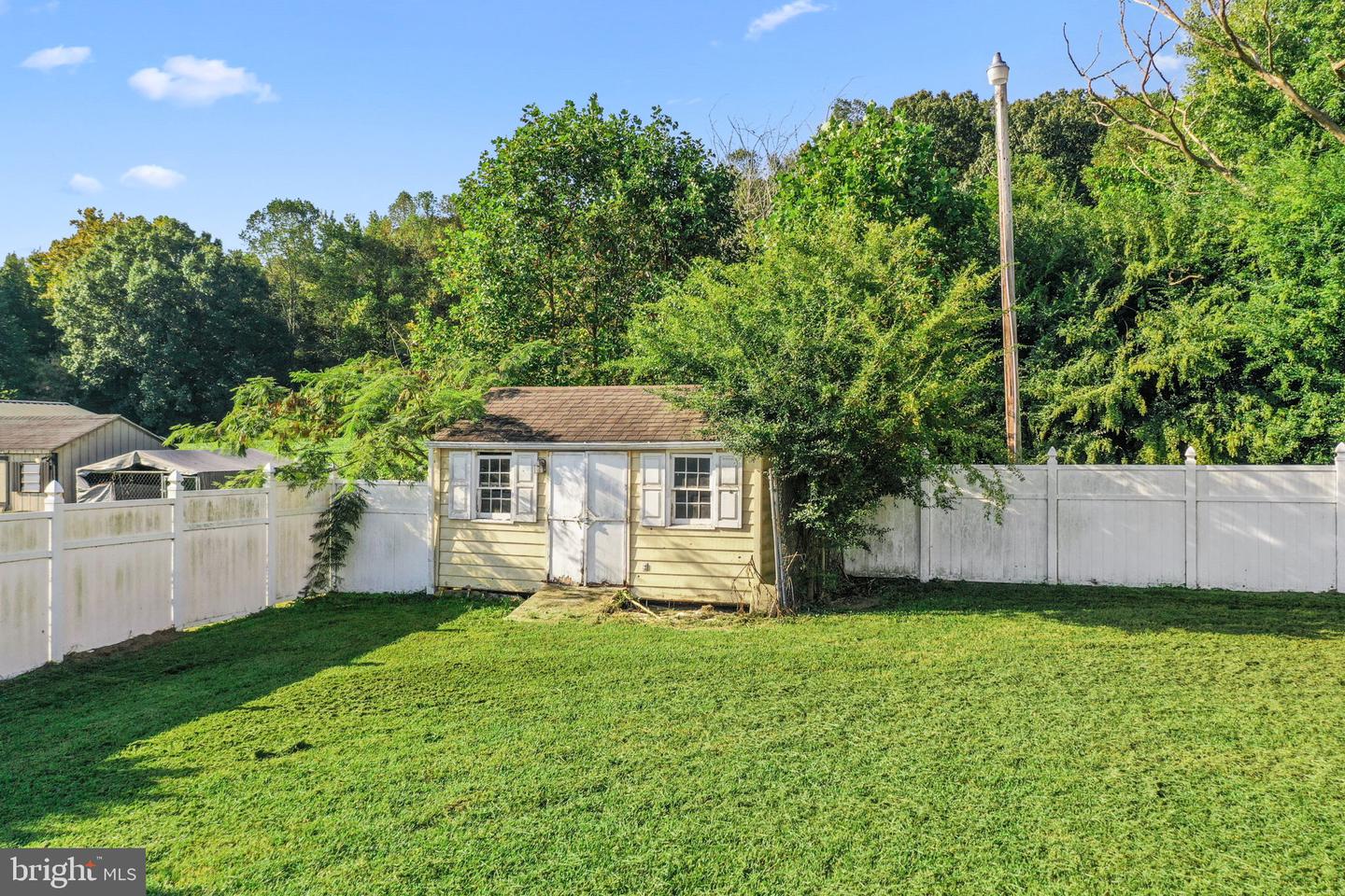 1591 MT. LANDING RD, TAPPAHANNOCK, Virginia 22560, 3 Bedrooms Bedrooms, 5 Rooms Rooms,2 BathroomsBathrooms,Residential,For sale,1591 MT. LANDING RD,VAES2002030 MLS # VAES2002030