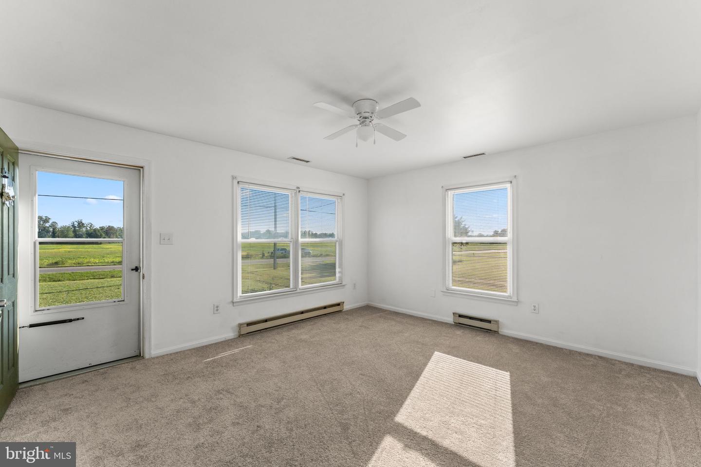 1591 MT. LANDING RD, TAPPAHANNOCK, Virginia 22560, 3 Bedrooms Bedrooms, 5 Rooms Rooms,2 BathroomsBathrooms,Residential,For sale,1591 MT. LANDING RD,VAES2002030 MLS # VAES2002030