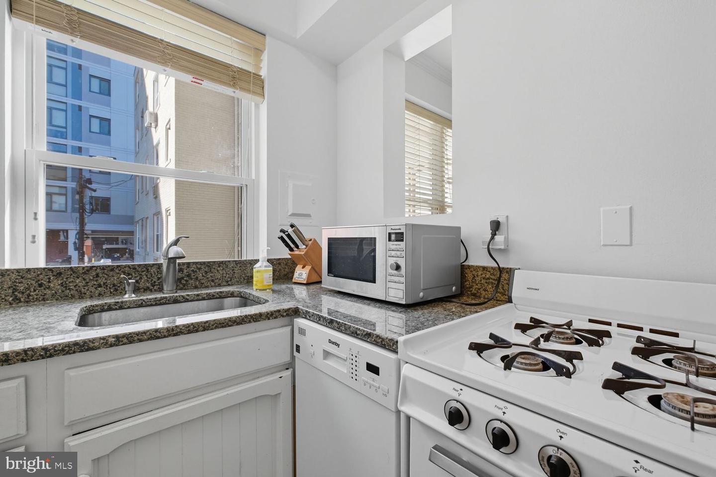 2130 N ST NW #203, WASHINGTON, District Of Columbia 20037, ,1 BathroomBathrooms,Residential,For sale,2130 N ST NW #203,DCDC2224000 MLS # DCDC2224000