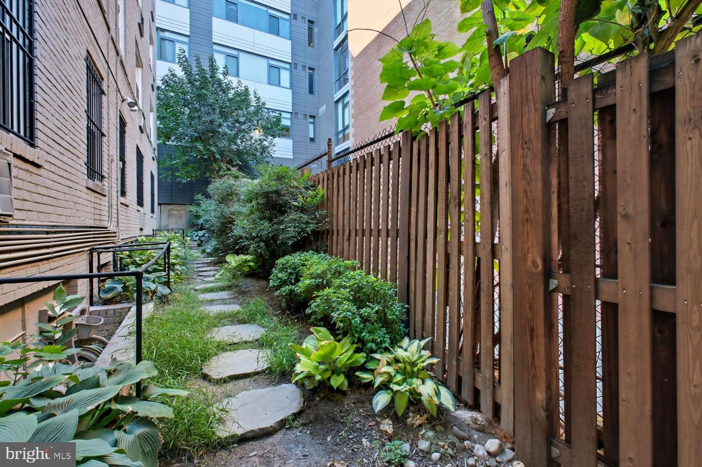 2130 N ST NW #203, WASHINGTON, District Of Columbia 20037, ,1 BathroomBathrooms,Residential,For sale,2130 N ST NW #203,DCDC2224000 MLS # DCDC2224000