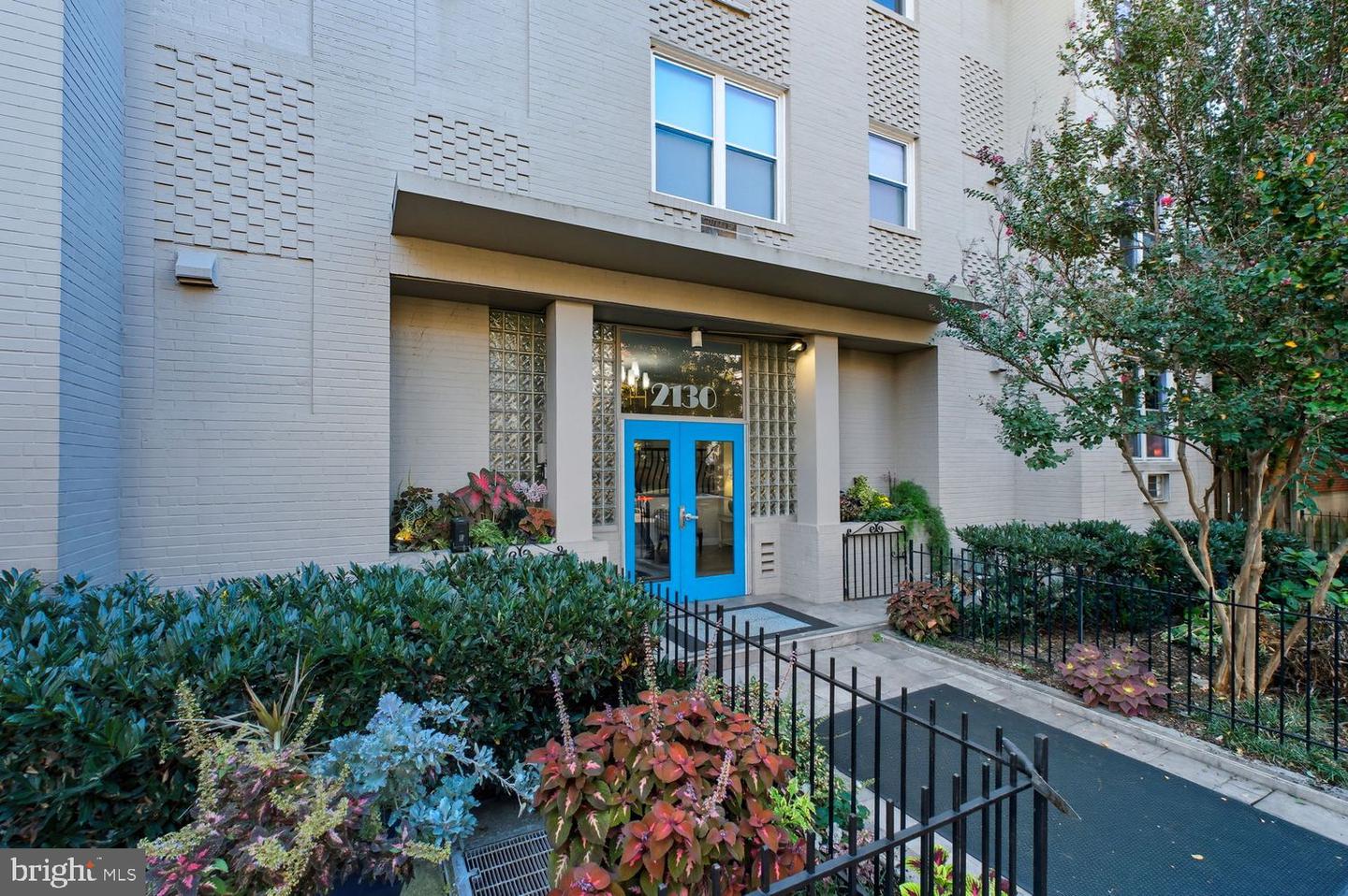 2130 N ST NW #203, WASHINGTON, District Of Columbia 20037, ,1 BathroomBathrooms,Residential,For sale,2130 N ST NW #203,DCDC2224000 MLS # DCDC2224000