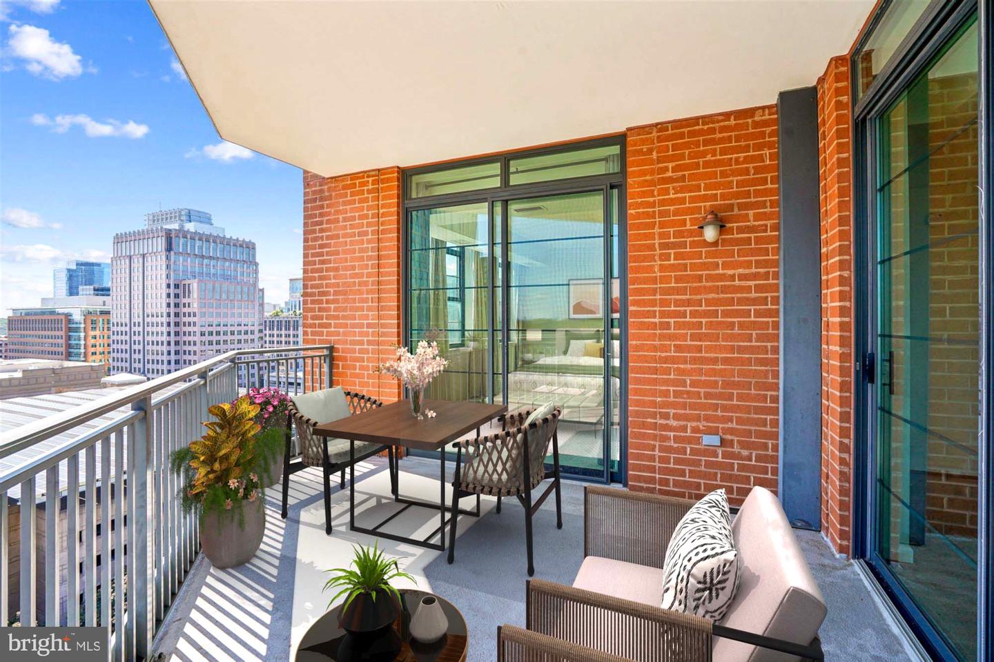1830 FOUNTAIN DR #1004, RESTON, Virginia 20190, 3 Bedrooms Bedrooms, ,3 BathroomsBathrooms,Residential,For sale,1830 FOUNTAIN DR #1004,VAFX2269098 MLS # VAFX2269098