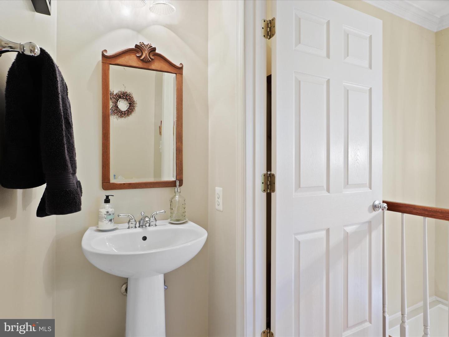 4027 HEATHERSTONE CT, FAIRFAX, Virginia 22030, 3 Bedrooms Bedrooms, ,3 BathroomsBathrooms,Residential,For sale,4027 HEATHERSTONE CT,VAFX2269158 MLS # VAFX2269158