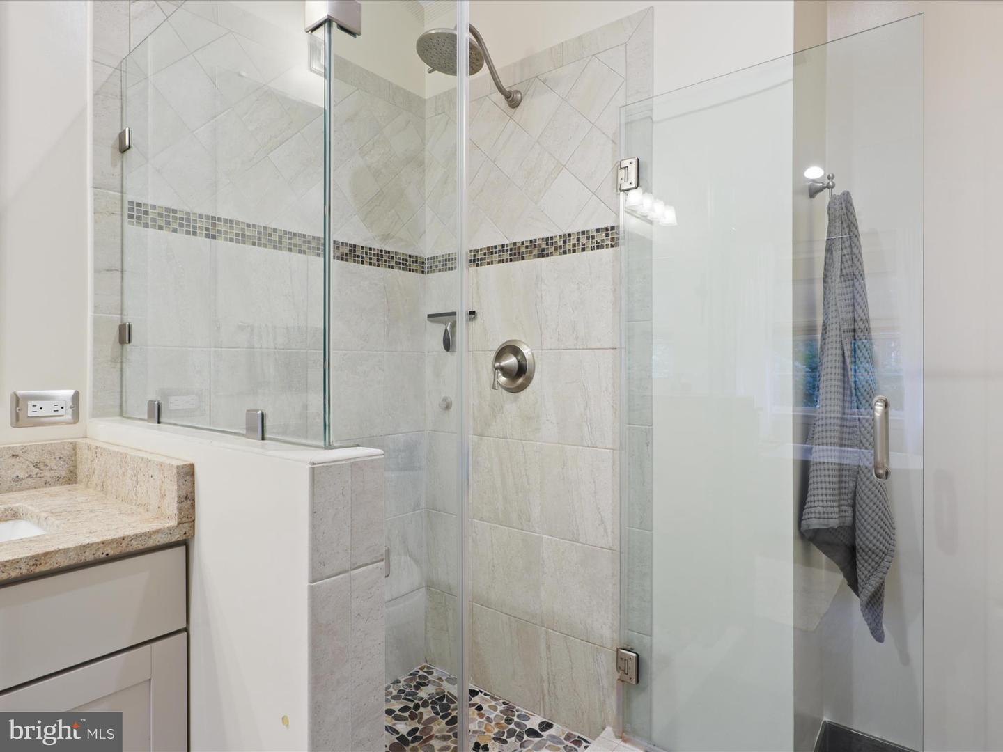 4027 HEATHERSTONE CT, FAIRFAX, Virginia 22030, 3 Bedrooms Bedrooms, ,3 BathroomsBathrooms,Residential,For sale,4027 HEATHERSTONE CT,VAFX2269158 MLS # VAFX2269158