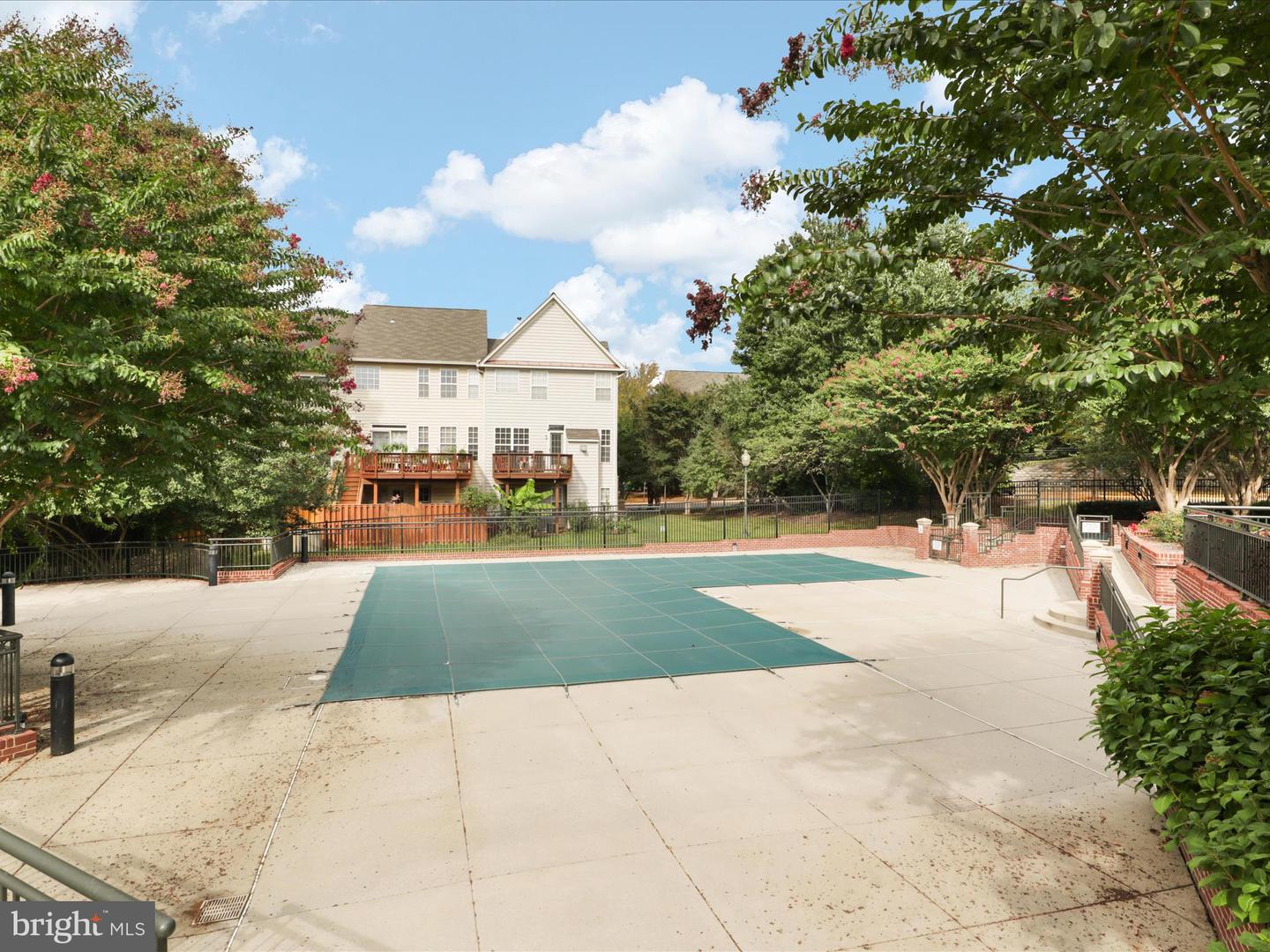 4027 HEATHERSTONE CT, FAIRFAX, Virginia 22030, 3 Bedrooms Bedrooms, ,3 BathroomsBathrooms,Residential,For sale,4027 HEATHERSTONE CT,VAFX2269158 MLS # VAFX2269158