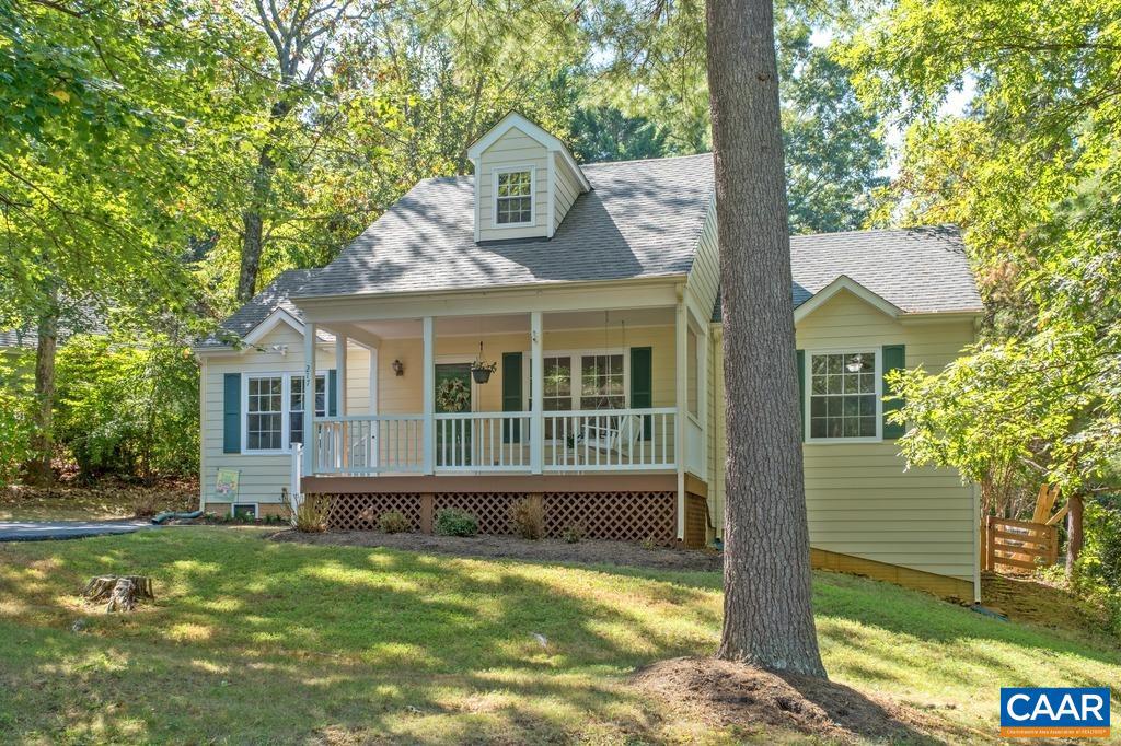 217 BLACKTHORN LN, CHARLOTTESVILLE, Virginia 22902, 2 Bedrooms Bedrooms, ,1 BathroomBathrooms,Residential,For sale,217 BLACKTHORN LN,669342 MLS # 669342