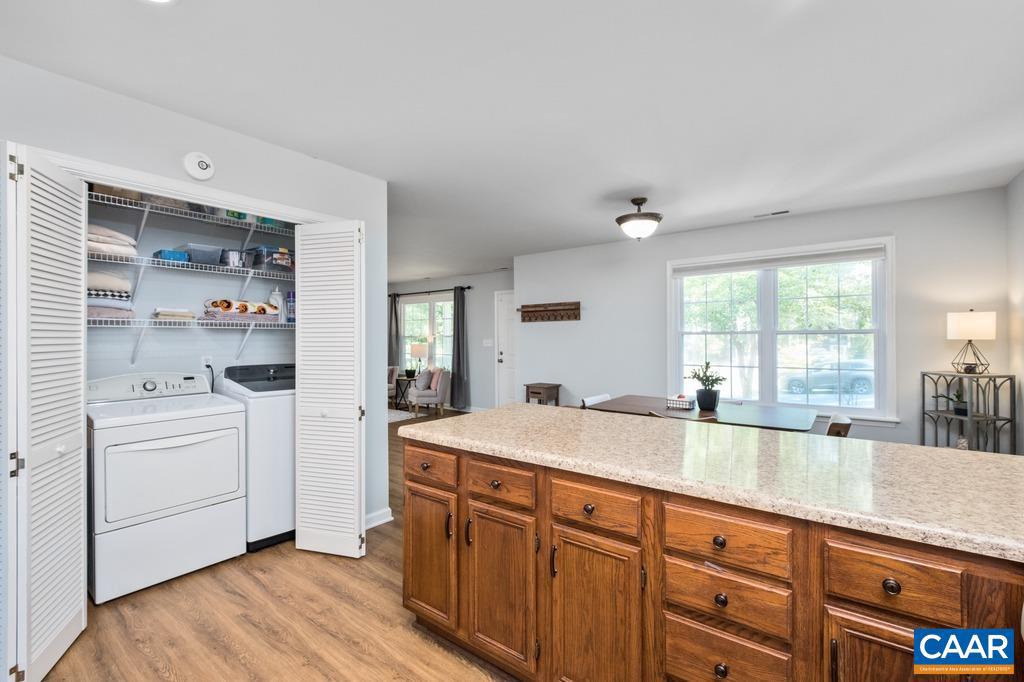 217 BLACKTHORN LN, CHARLOTTESVILLE, Virginia 22902, 2 Bedrooms Bedrooms, ,1 BathroomBathrooms,Residential,For sale,217 BLACKTHORN LN,669342 MLS # 669342