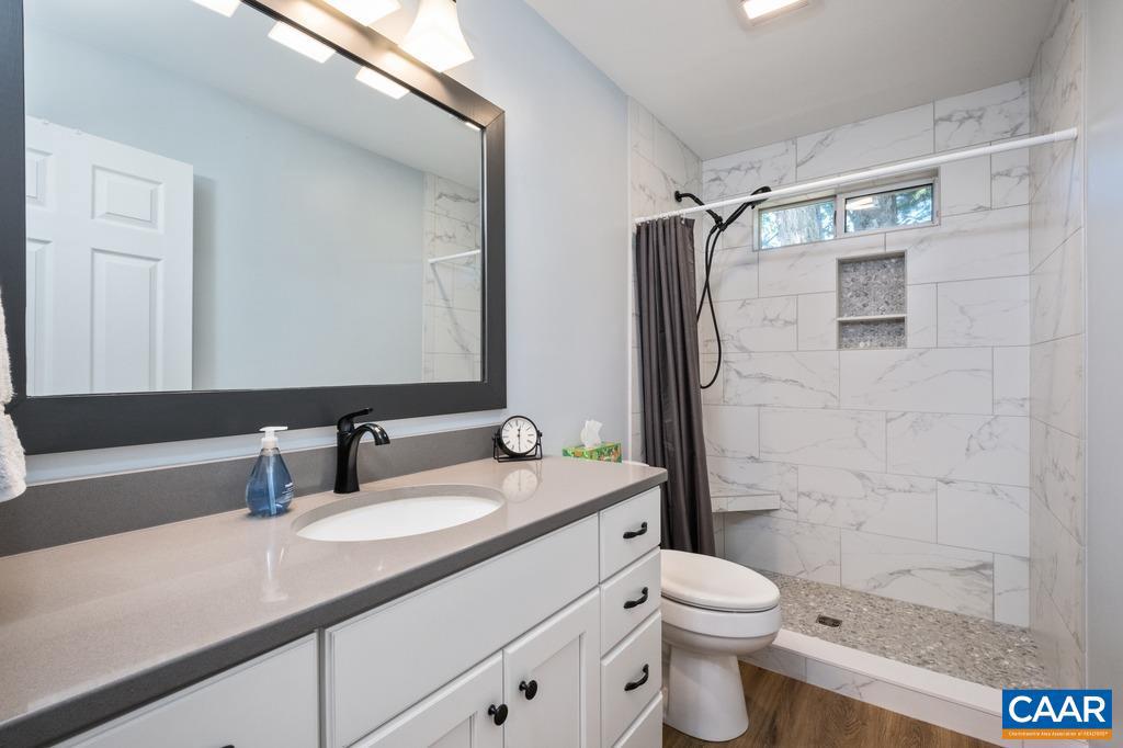 217 BLACKTHORN LN, CHARLOTTESVILLE, Virginia 22902, 2 Bedrooms Bedrooms, ,1 BathroomBathrooms,Residential,For sale,217 BLACKTHORN LN,669342 MLS # 669342