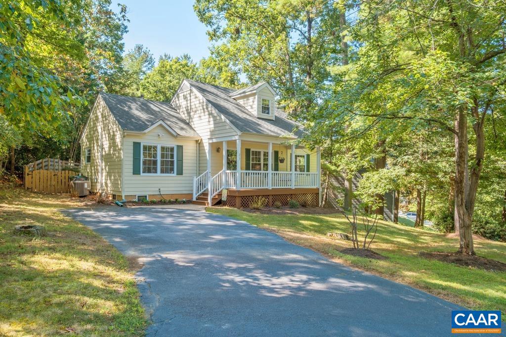 217 BLACKTHORN LN, CHARLOTTESVILLE, Virginia 22902, 2 Bedrooms Bedrooms, ,1 BathroomBathrooms,Residential,For sale,217 BLACKTHORN LN,669342 MLS # 669342
