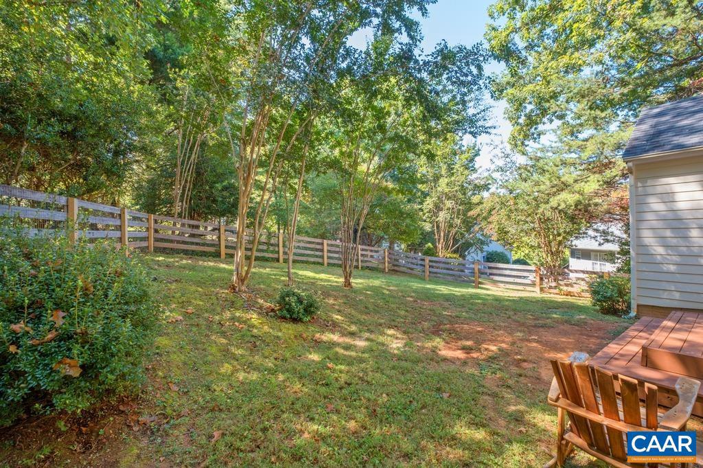217 BLACKTHORN LN, CHARLOTTESVILLE, Virginia 22902, 2 Bedrooms Bedrooms, ,1 BathroomBathrooms,Residential,For sale,217 BLACKTHORN LN,669342 MLS # 669342