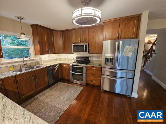 125 SPRING MOUNTAIN RD, CHARLOTTESVILLE, Virginia 22902, 4 Bedrooms Bedrooms, ,2 BathroomsBathrooms,Residential,For sale,125 SPRING MOUNTAIN RD,669374 MLS # 669374