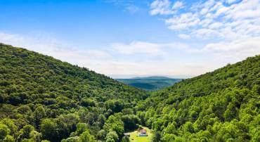 8883 CROOKED RUN RD, BASYE, Virginia 22810, 3 Bedrooms Bedrooms, ,2 BathroomsBathrooms,Residential,For sale,8883 CROOKED RUN RD,VASH2012626 MLS # VASH2012626