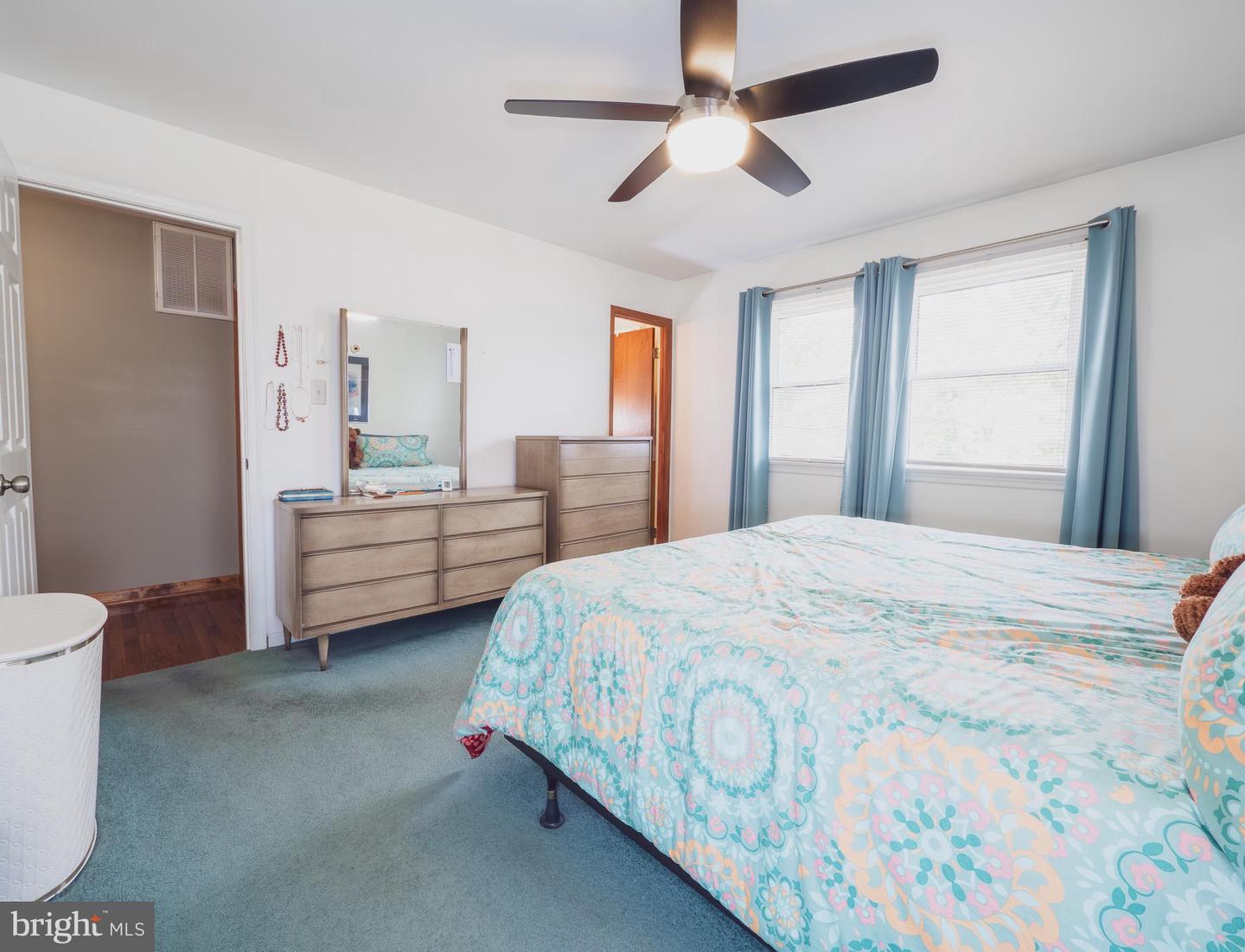 7513 ROXBURY AVE, MANASSAS, Virginia 20109, 4 Bedrooms Bedrooms, ,3 BathroomsBathrooms,Residential,For sale,7513 ROXBURY AVE,VAPW2104756 MLS # VAPW2104756