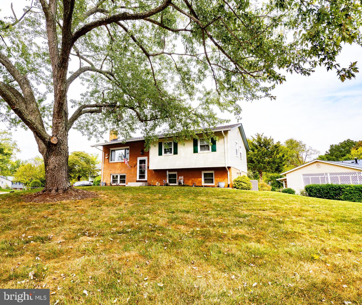 7513 ROXBURY AVE, MANASSAS, Virginia 20109, 4 Bedrooms Bedrooms, ,3 BathroomsBathrooms,Residential,For sale,7513 ROXBURY AVE,VAPW2104756 MLS # VAPW2104756