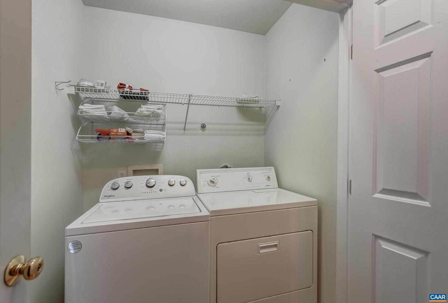 570 PEBBLE HILL CT, CHARLOTTESVILLE, Virginia 22903, 2 Bedrooms Bedrooms, ,2 BathroomsBathrooms,Residential,For sale,570 PEBBLE HILL CT,669378 MLS # 669378