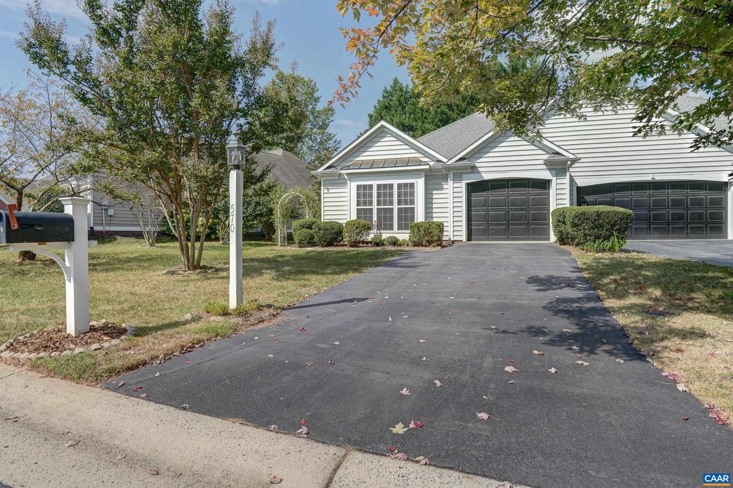570 PEBBLE HILL CT, CHARLOTTESVILLE, Virginia 22903, 2 Bedrooms Bedrooms, ,2 BathroomsBathrooms,Residential,For sale,570 PEBBLE HILL CT,669378 MLS # 669378
