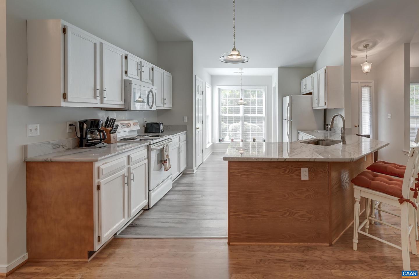 570 PEBBLE HILL CT, CHARLOTTESVILLE, Virginia 22903, 2 Bedrooms Bedrooms, ,2 BathroomsBathrooms,Residential,For sale,570 PEBBLE HILL CT,669378 MLS # 669378