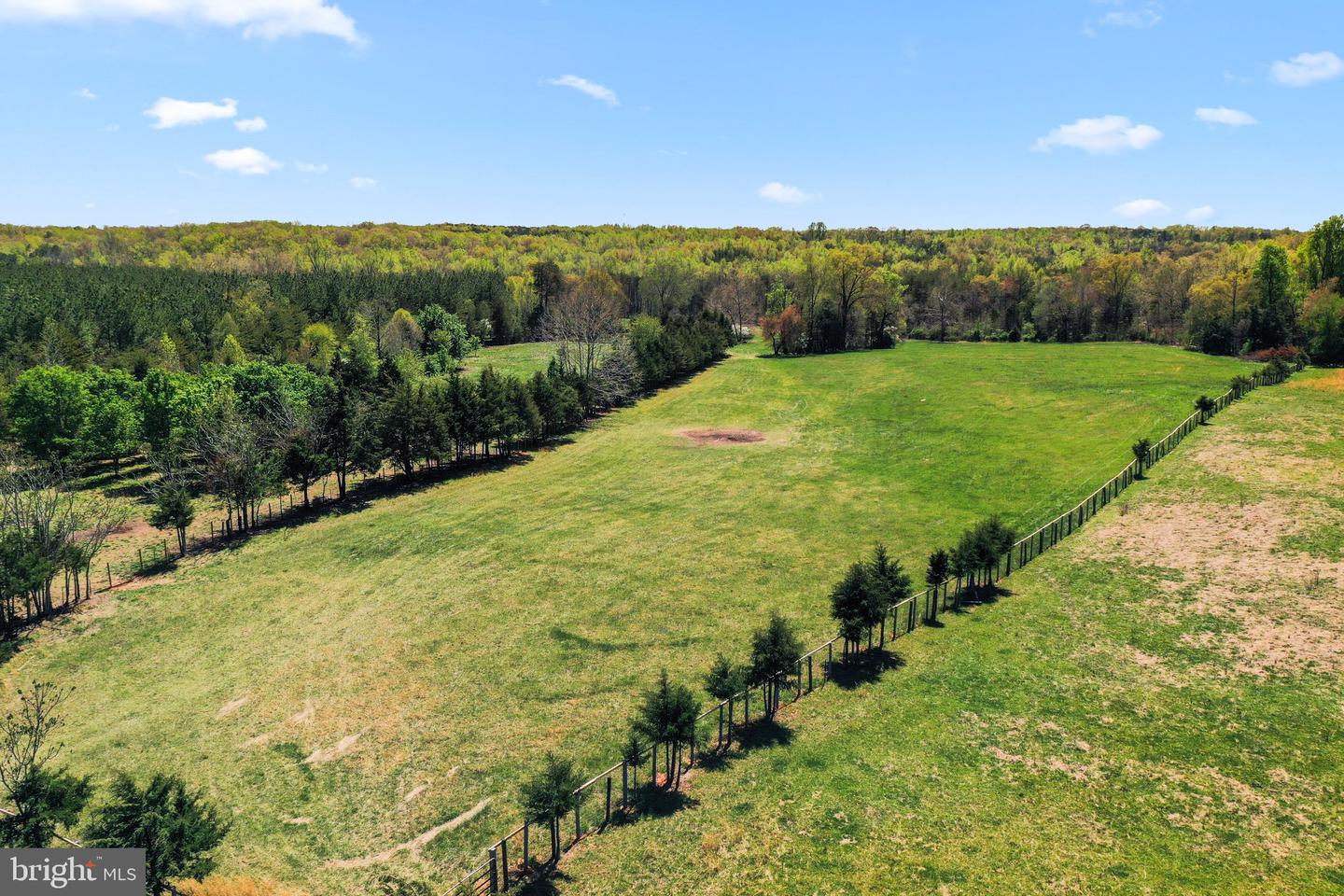 1474 WELSH TRACT, CHARLOTTE COURT HOUSE, Virginia 23923, 5 Bedrooms Bedrooms, 10 Rooms Rooms,4 BathroomsBathrooms,Residential,For sale,1474 WELSH TRACT,VACE2000034 MLS # VACE2000034