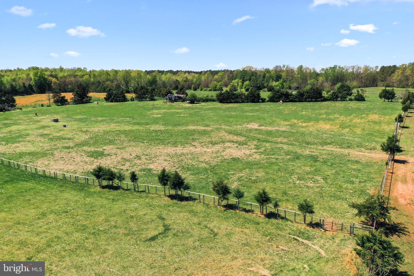 1474 WELSH TRACT, CHARLOTTE COURT HOUSE, Virginia 23923, 5 Bedrooms Bedrooms, 10 Rooms Rooms,4 BathroomsBathrooms,Residential,For sale,1474 WELSH TRACT,VACE2000034 MLS # VACE2000034