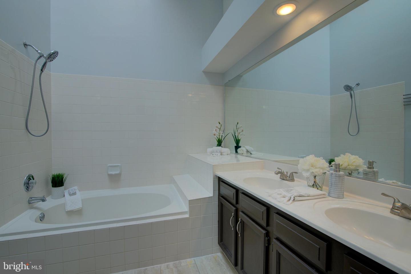 7508 ASHBY LN #K, ALEXANDRIA, Virginia 22315, 2 Bedrooms Bedrooms, ,2 BathroomsBathrooms,Residential,For sale,7508 ASHBY LN #K,VAFX2269440 MLS # VAFX2269440