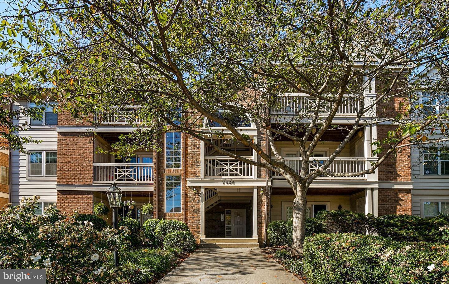 7508 ASHBY LN #K, ALEXANDRIA, Virginia 22315, 2 Bedrooms Bedrooms, ,2 BathroomsBathrooms,Residential,For sale,7508 ASHBY LN #K,VAFX2269440 MLS # VAFX2269440