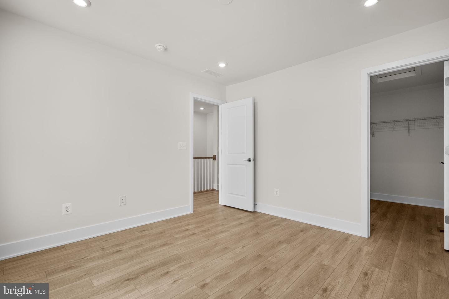 13918 AVIATION PL, HERNDON, Virginia 20171, 4 Bedrooms Bedrooms, ,3 BathroomsBathrooms,Residential,For sale,13918 AVIATION PL,VAFX2269442 MLS # VAFX2269442
