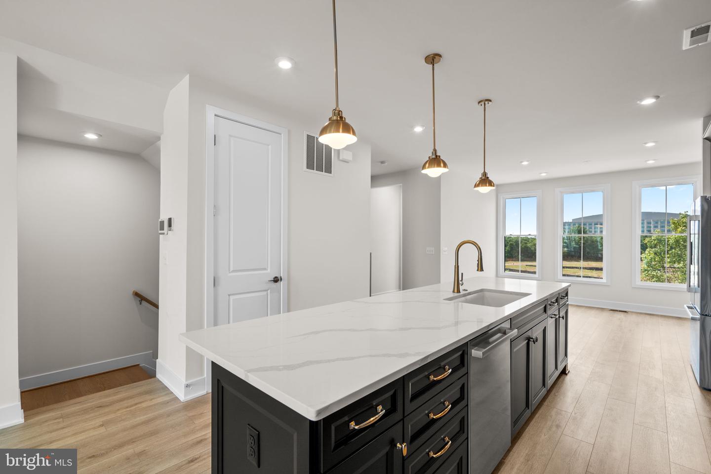 13918 AVIATION PL, HERNDON, Virginia 20171, 4 Bedrooms Bedrooms, ,3 BathroomsBathrooms,Residential,For sale,13918 AVIATION PL,VAFX2269442 MLS # VAFX2269442