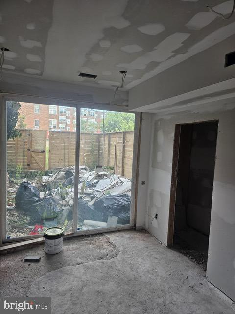 1404 1ST ST SW, WASHINGTON, District Of Columbia 20024, 2 Bedrooms Bedrooms, 6 Rooms Rooms,2 BathroomsBathrooms,Residential,For sale,1404 1ST ST SW,DCDC2224328 MLS # DCDC2224328