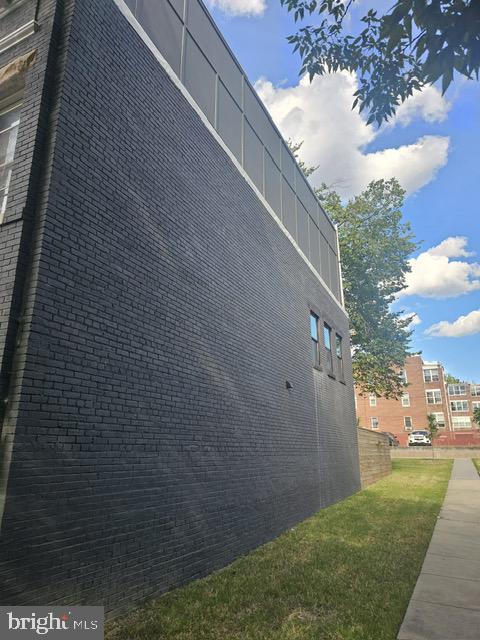 1404 1ST ST SW, WASHINGTON, District Of Columbia 20024, 4 Bedrooms Bedrooms, 6 Rooms Rooms,4 BathroomsBathrooms,Residential,For sale,1404 1ST ST SW,DCDC2224328 MLS # DCDC2224328