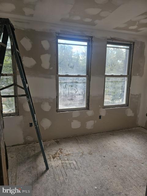 1404 1ST ST SW, WASHINGTON, District Of Columbia 20024, 2 Bedrooms Bedrooms, 6 Rooms Rooms,2 BathroomsBathrooms,Residential,For sale,1404 1ST ST SW,DCDC2224328 MLS # DCDC2224328