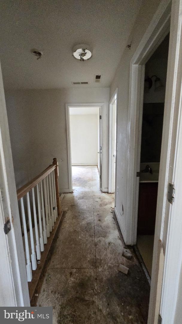 5002 KIMI GRAY CT SE, WASHINGTON, District Of Columbia 20019, 3 Bedrooms Bedrooms, ,2 BathroomsBathrooms,Residential,For sale,5002 KIMI GRAY CT SE,DCDC2224376 MLS # DCDC2224376