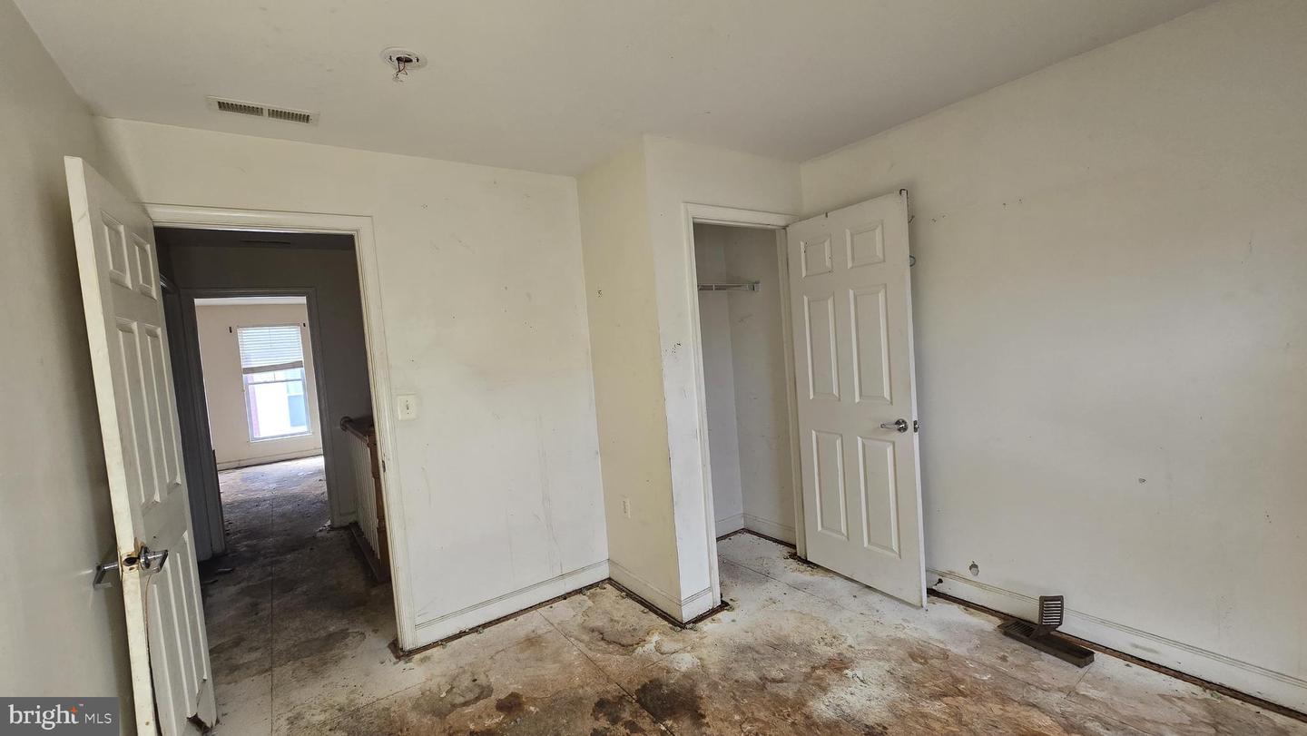 5002 KIMI GRAY CT SE, WASHINGTON, District Of Columbia 20019, 3 Bedrooms Bedrooms, ,2 BathroomsBathrooms,Residential,For sale,5002 KIMI GRAY CT SE,DCDC2224376 MLS # DCDC2224376