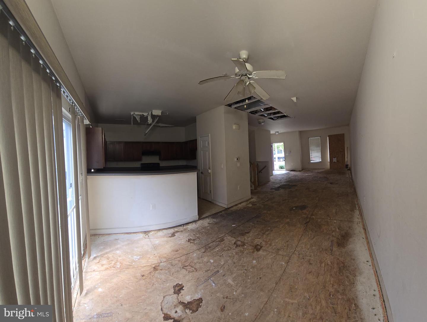 5002 KIMI GRAY CT SE, WASHINGTON, District Of Columbia 20019, 3 Bedrooms Bedrooms, ,2 BathroomsBathrooms,Residential,For sale,5002 KIMI GRAY CT SE,DCDC2224376 MLS # DCDC2224376