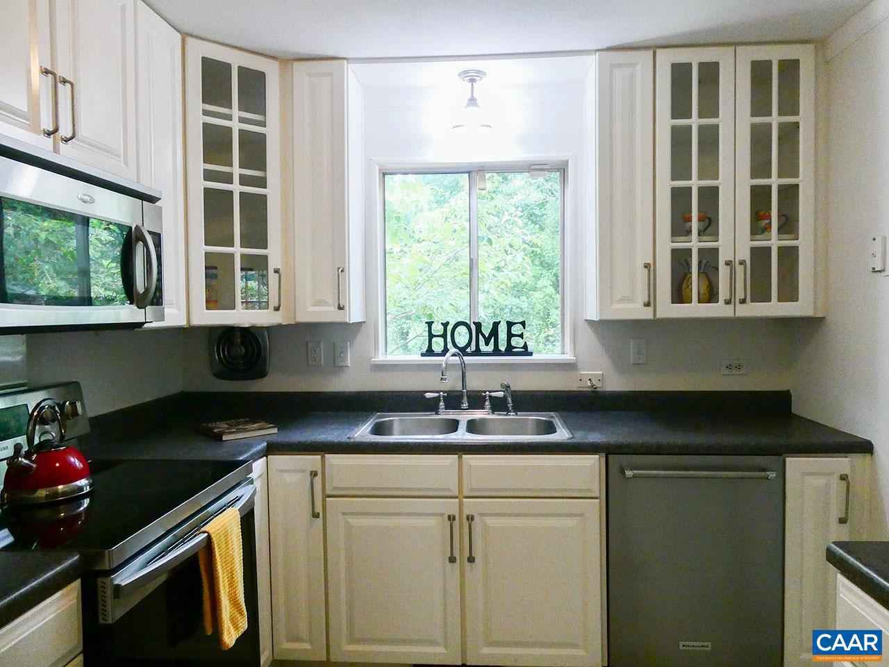 613 SHAMROCK RD, CHARLOTTESVILLE, Virginia 22903, 4 Bedrooms Bedrooms, ,2 BathroomsBathrooms,Residential,For sale,613 SHAMROCK RD,669420 MLS # 669420